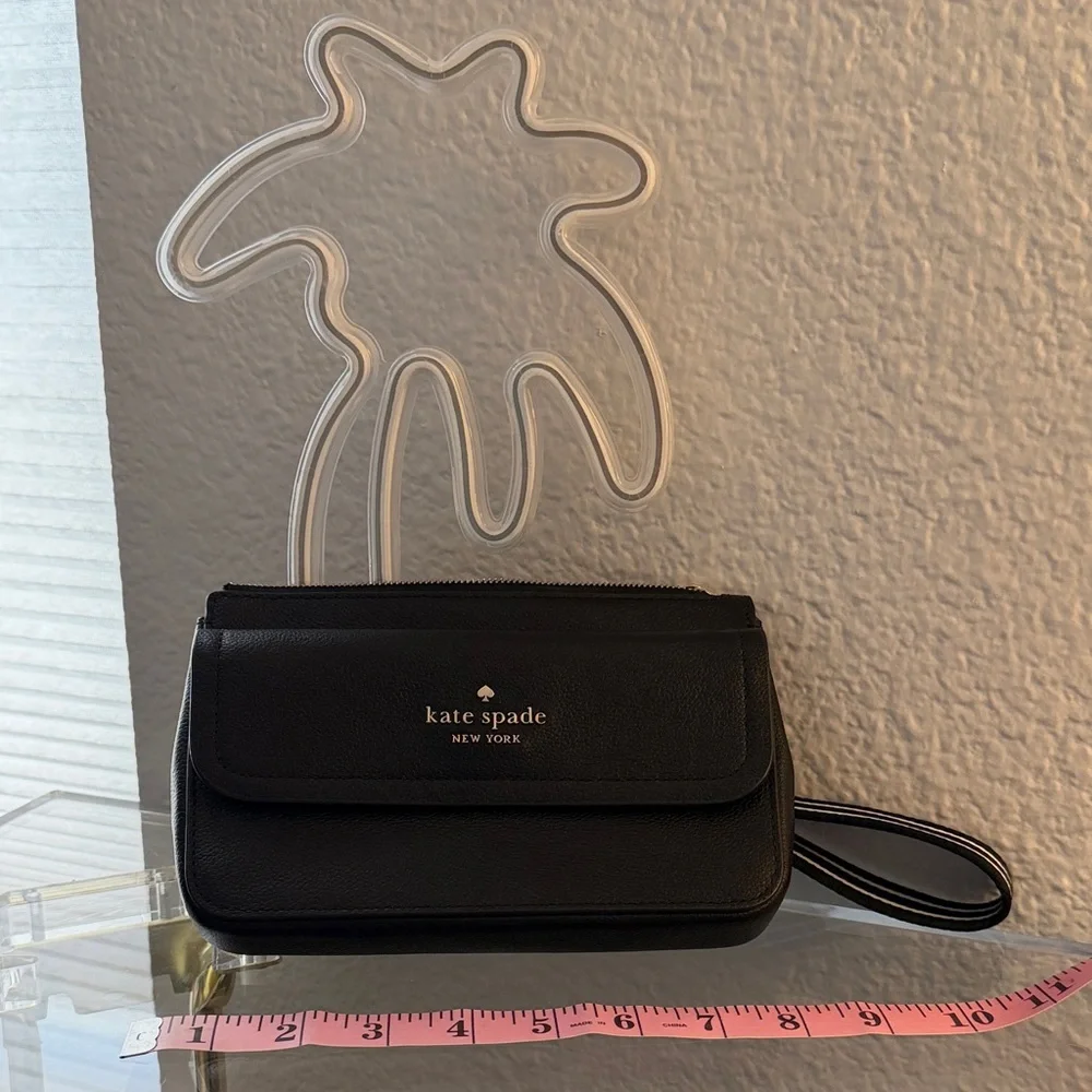 Kate Spade Elegant Black Clutch - Picture 1 of 6